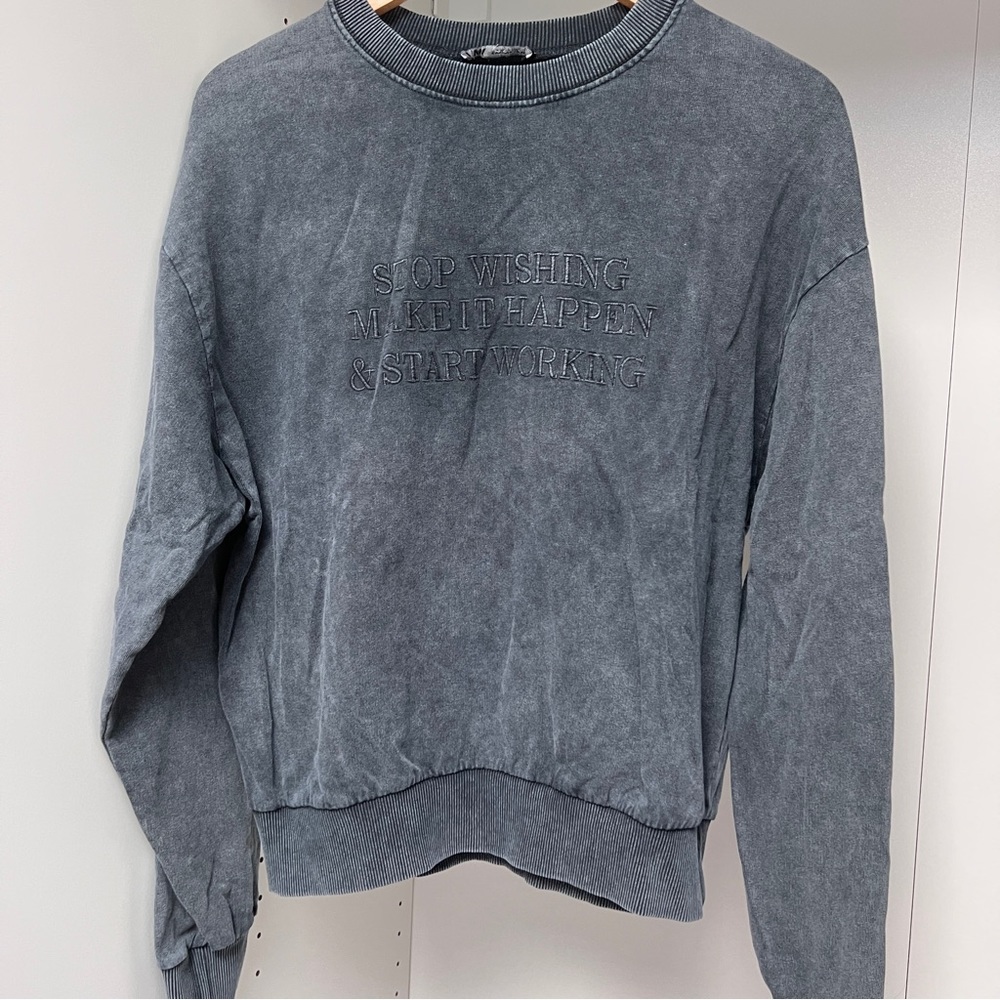 🎉BUY ONE GET ONE FREE 
Zara washed gray sweatshirt
